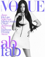 VOGUE KOREA 2022�N4�����y�\���F�W�X�iBLACKPINK�j�z