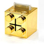 Versos: Iblock Cube Speaker �S�[���h