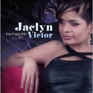 Jaclyn Victor/Keunggulan