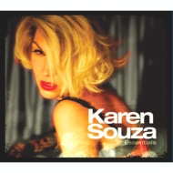Karen Souza/Essentials