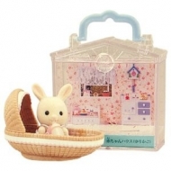 �V���o�j�A�t�@�~���[ B-21 �Ԃ����n�E�X(��肩��)