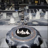 Kutmah/2015 Mix (Ltd)