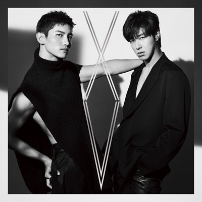 Xv 初回生産限定盤 Gift盤 ジャケットb 東方神起 Hmv Books Online Avck 79626