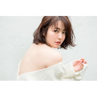 磯山さやか 年カレンダー 卓上 表紙a Ver 磯山さやか Hmv Books Online