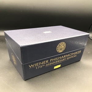 見事な創造力 中古:盤質AB】 ウィーン・フィルハーモニー管弦楽団 創立175周年 和書