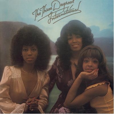 International: 世界の恋人 【期間生産限定盤】 : The Three