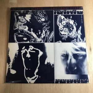 『ＥＭＯＴＩＯＮＡＬ ＲＥＳＣＵＥ／ＴＨＥ ＲＯＬＬＩ…』帯無・国内盤【中古ＬＰ Amazon.co.jp: Emotional Rescue: ミュージック