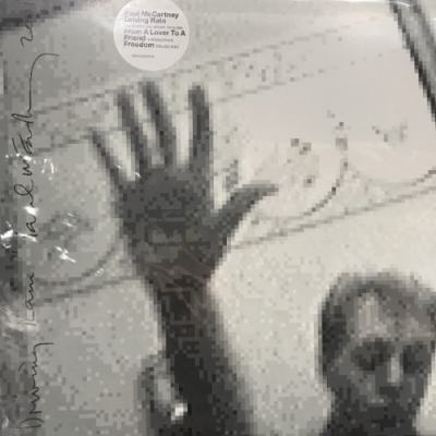 ★極美品 UK盤LP ポール・マッカートニー DRIVING RAIN 中古:盤質B】 Driving Rain : Paul McCartney | HMV&BOOKS online - 535510