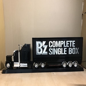 B’z COMPLETE SINGLE BOX Trailer Edition B'z COMPLETE SINGLE BOX Trailer Edition① 【公式通販】