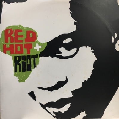 y*b様 Red Hot + Riot: Fela Kuti LPレコード 中古:盤質B】 Red Hot +Riot (Fela Kuti Tribute) | HMV&BOOKS online