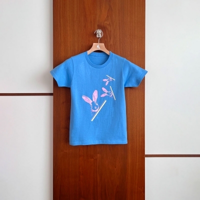 回転するうさ」T キッズ（サックスブルー）130サイズ : 小沢健二