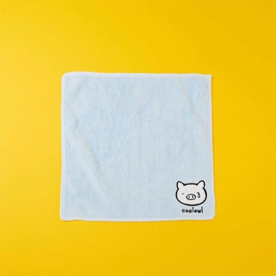 ぶたさんがいる ワッペン付きハンドタオル「しょんぼりブルー