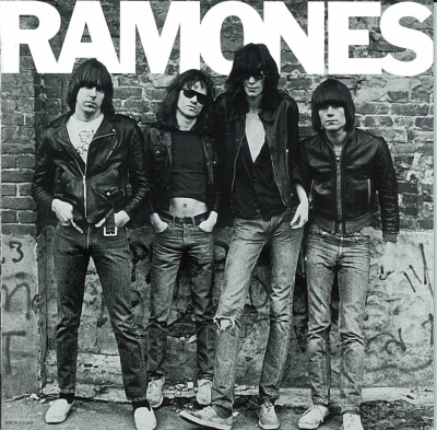 Ramones (Expanded & Remastered): ラモーンズの激情 +8 : Ramones