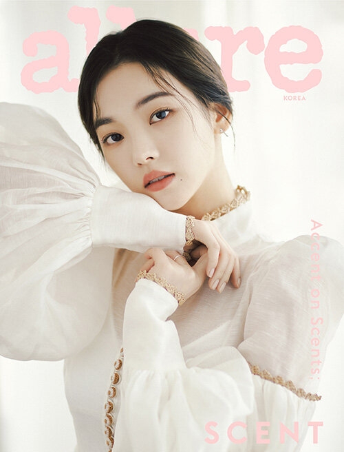 allure Korea 2022年5月号【表紙：カリナ（aespa）】 : Magazine 