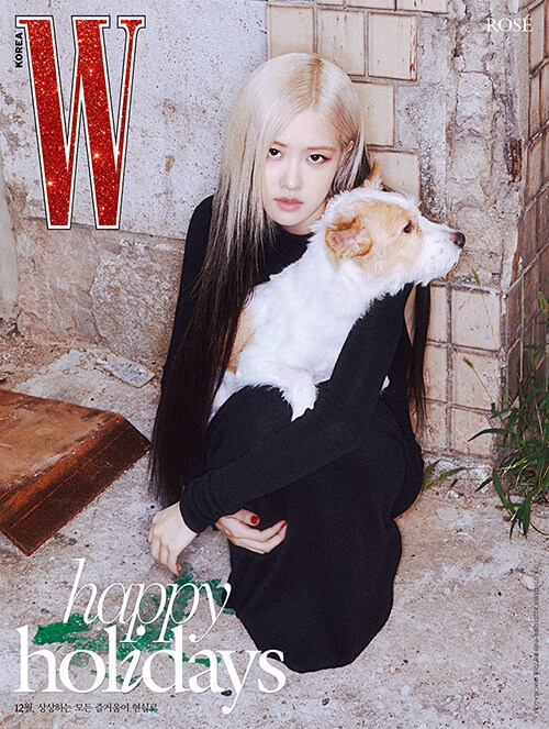 W Korea 2023年 12月号【表紙：ロゼ（BLACKPINK）A】 : Magazine