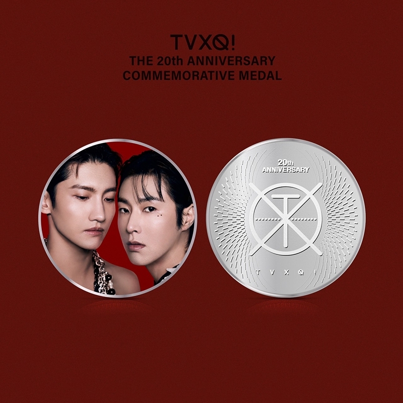 東方神起 20周年記念メダル / TVXQ 20th Anniversary Commemorative 