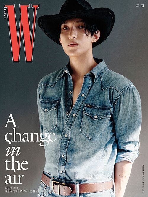 W Volume 2 表紙: ドギョム(Seventeen)A : Magazine (Import