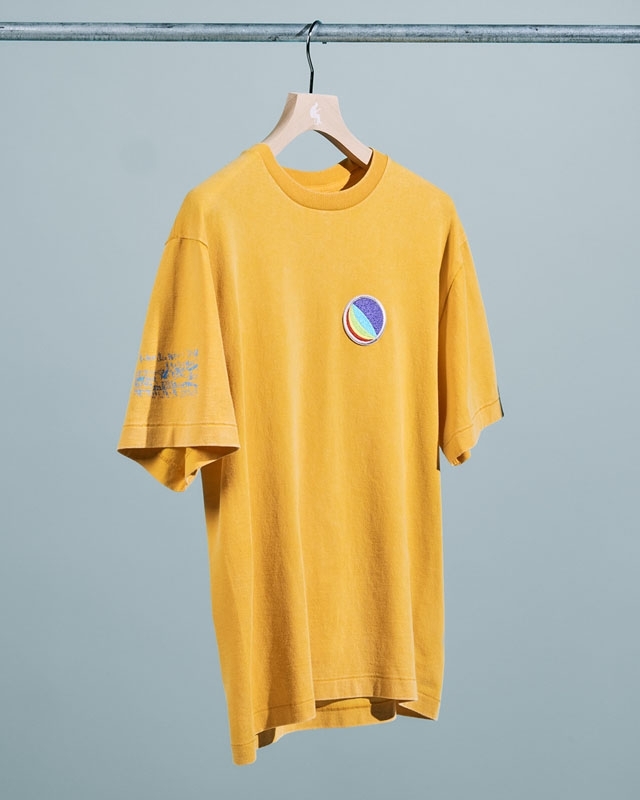 小沢健二 ビッグワッペンフェードT イエロー Lサイズ 黄色 Tシャツ ビッグワッペンフェードT《イエロー》Sサイズ : 小沢健二 | HMV&BOOKS