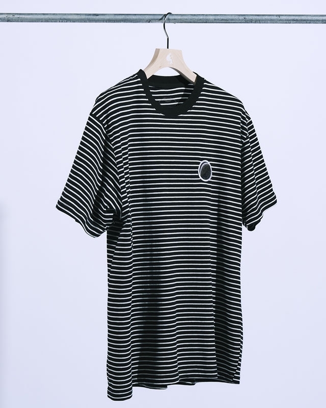 [新品未開封] モノクロワッペンボーダーT XL ホワイト×ブラック 小沢健二 モノクロワッペンボーダーT《ホワイト×ブラック（細ピッチ）》XLサイズ