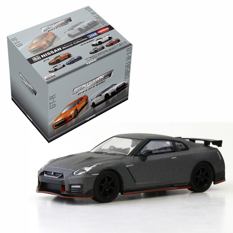 GTR R35 NISMO ミニカーグッズ種類国産メーカー