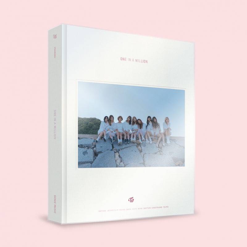 Twice 1st Photobook One In A Million(+dvd(再生不可)) : TWICE ...