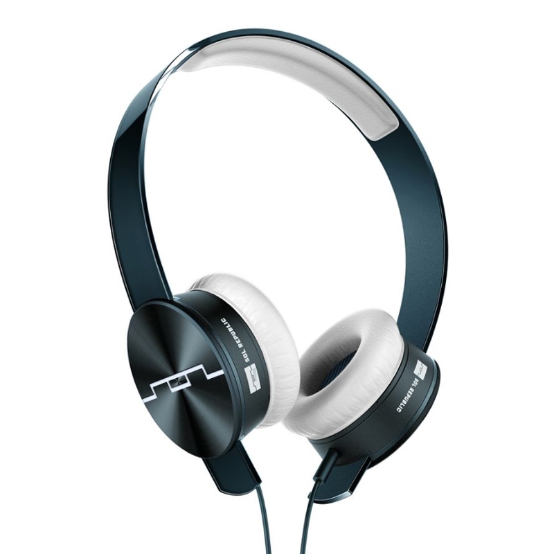 Amazon.com: SOL REPUBLIC Soundtrack Wireless Headphones