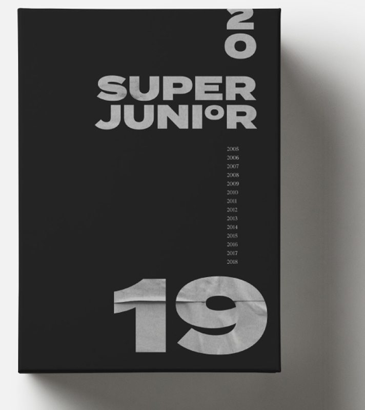 SUPER JUNIOR 2019 SEASON'S GREETINGS［CALENDAR+DVD+GOODS］ : SUPER