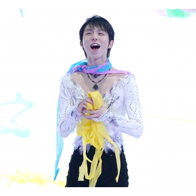 YUZU'LL BE BACK II 羽生結弦写真集2019-2020 Dancin' on The Edge 3