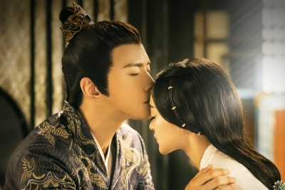 鳳凰伝 全21巻 セット レンタル落ち Amazon.co.jp: 鳳凰伝 永遠 とわ の約束 [レンタル落ち] 全21巻