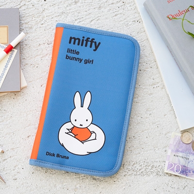 miffy 多機能マルチポーチBOOK 雲の上のミッフィー 【ローソン・HMV