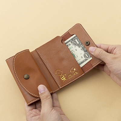 SNOOPY TINY WALLET BOOK 極小財布 CAMEL : ブランド付録つきアイテム