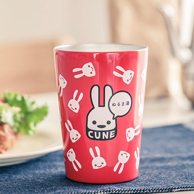 CUNE(R)RED TUMBLER BOOK【ローソン・HMV限定】 : ブランド付録つき