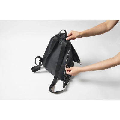 SENSE OF PLACE by URBAN RESEARCH TRIANGULAR SILHOUETTE BACKPACK