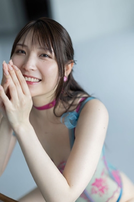 あまつまりな写真集 Lace Up : Marina Amatsu | HMV&BOOKS