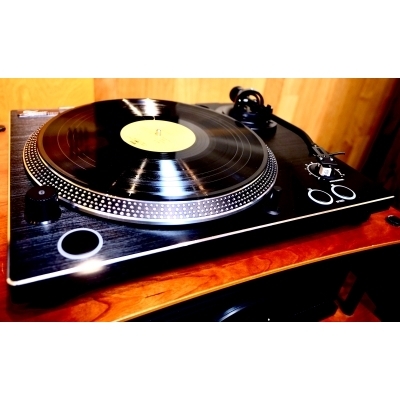 JAPAEAR レコードプレーヤー VINshin : レコードプレーヤー (turntable) | HMV&BOOKS online -  4573142000680