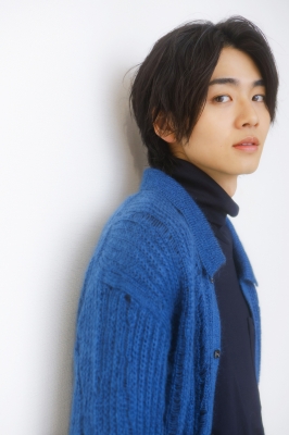 井内悠陽カレンダー 2025.04-2026.03 : Haruhi Iuchi | HMV&BOOKS