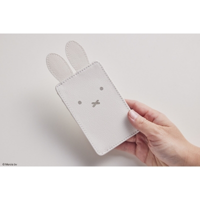 miffy 耳つきカードケース BOOK ホワイトver. : ブランド付録つき ..., 画像サイズ:400x400