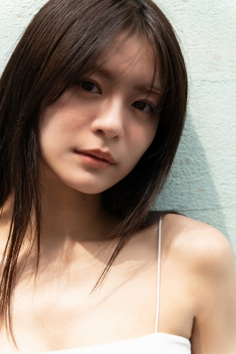 永瀬莉子1st写真集 glimmers : 永瀬莉子 | HMV&BOOKS online