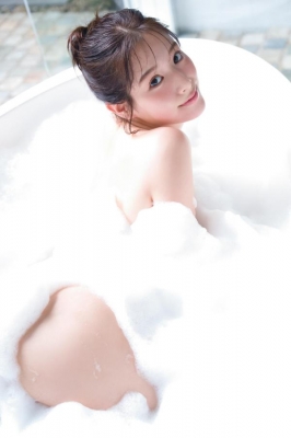 葉月くれあ 1st写真集 clarus　サイン付き　生写真3枚付き 葉月くれあ 1st写真集 clarus サイン付き 生写真3枚付き - メルカリ