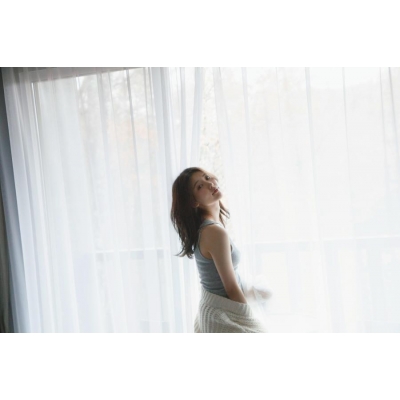 志崎樺音1st写真集 unplugged : 志崎樺音 | HMV&BOOKS online