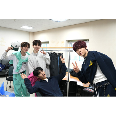 PRODUCE 101 JAPAN 新世界 FAN BOOK : PRODUCE 101 JAPAN | HMV&BOOKS
