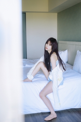 CANDY TUNE 村川緋杏1st写真集 : 村川緋杏 | HMV&BOOKS online