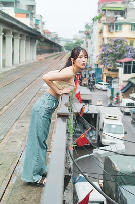 逢田珠里依 1st 写真集(仮) : 逢田珠里依 | HMV&BOOKS online