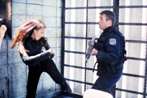 ダーク・エンジェル II DVDコレクターズBOX1 | HMV&BOOKS online