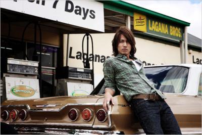 Amazon.co.jp: ジェリー・イェン写真集 9314 Man & Boy : 本