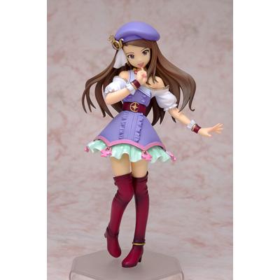 THE IDOLM@STER 水瀬伊織 フィギュア Amazon.co.jp: アイドルマスター 水瀬伊織 (1/8スケール PVC製