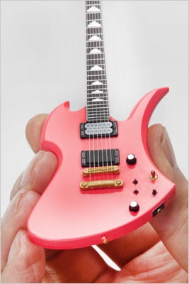 hide Guitar Collection “ショッキングピンク”-Official Figure Set ...
