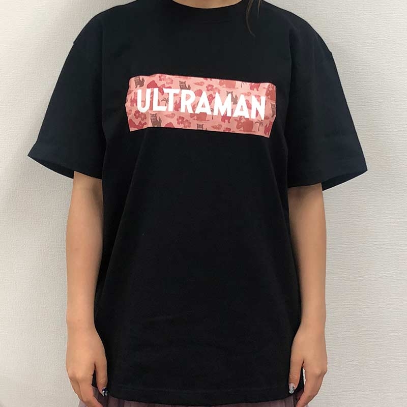 I0471S 新品 kolor カラー＆ウルトラマン 350 ソフビ Tシャツ