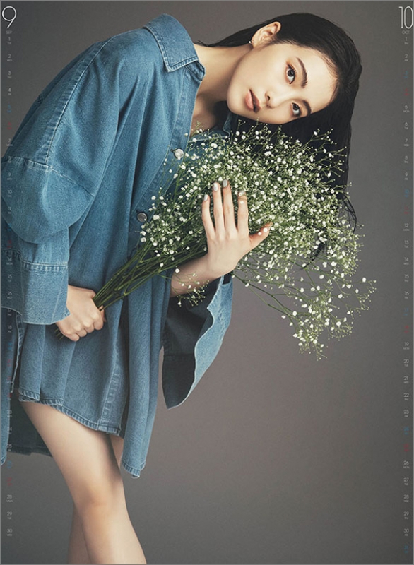 知英(Jiyoung)/ 2020年カレンダー : 知英 (Jiyoung) | HMV&BOOKS