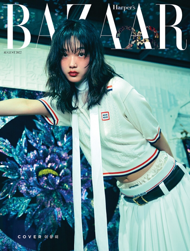 最新最全の Harper's 2022年8月号（Korea）【表紙：イ・ユミ】※表紙4 BAZAAR ワイン